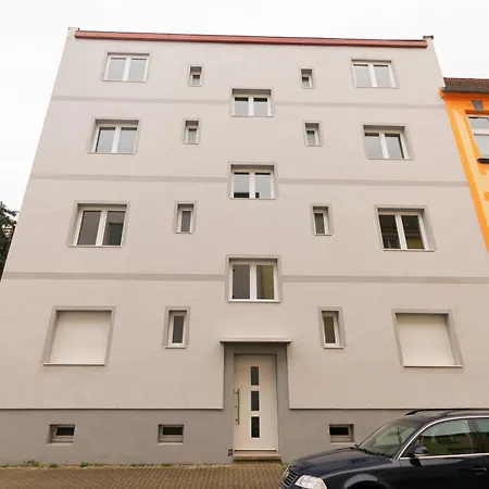 Im Gruenen Von Mit Wlan Und Balkon شقة *